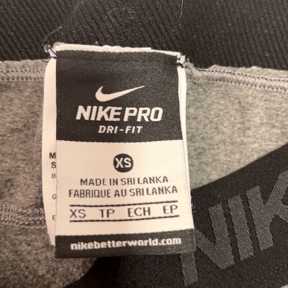 Nike Pro Dry Fit Leggings - Picture 8 of 9